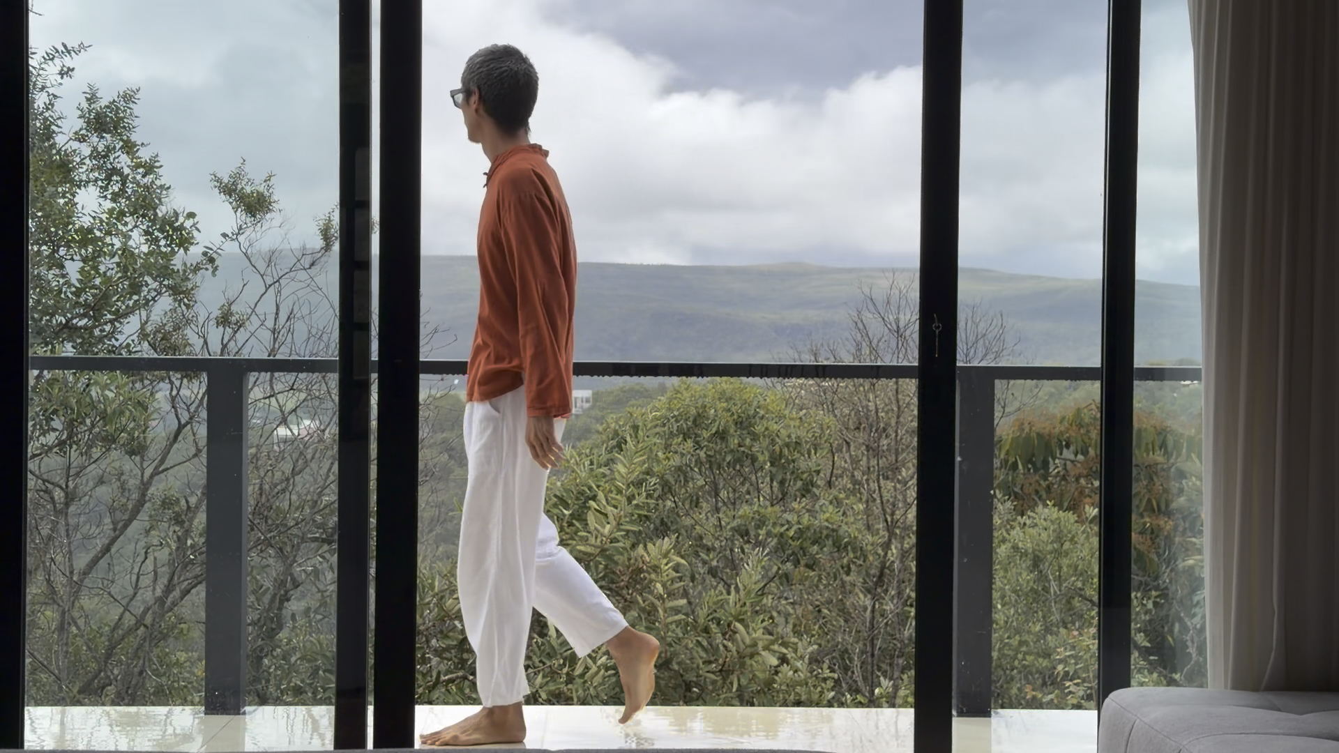 Temple Set 01 walking